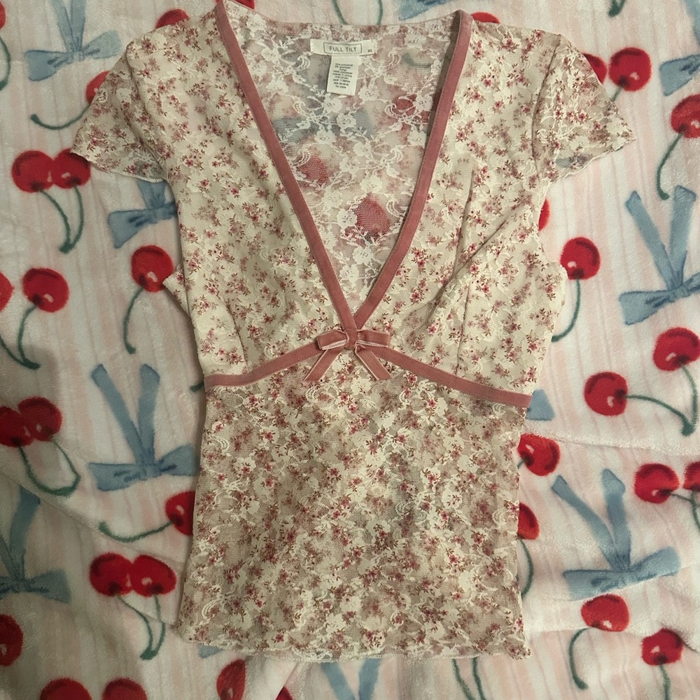 Full Tilt White Lace Top with Red Accents